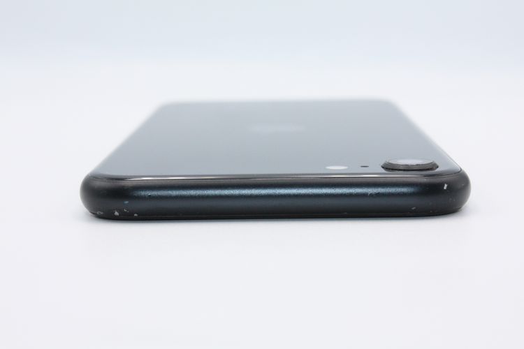 iPhoneSE ��3���� 64GB SIM�ե꡼ �ߥåɥʥ��� B���