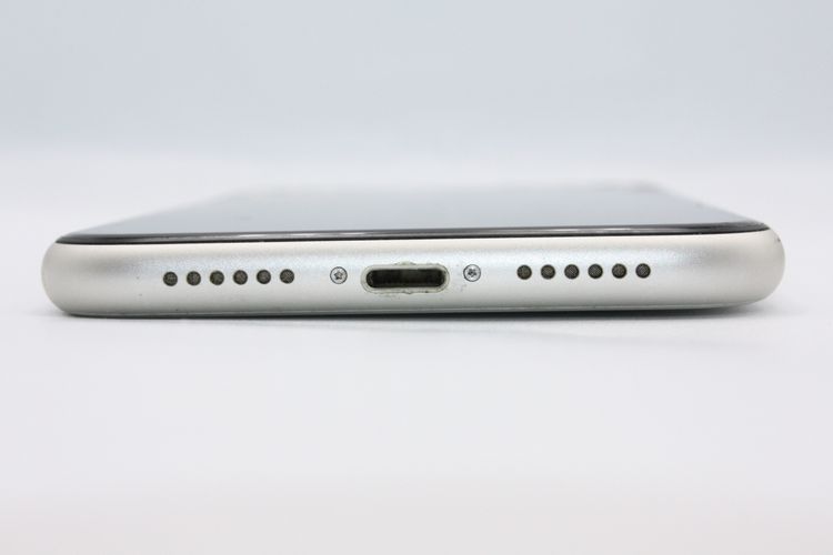 �������ò� iPhone11 64GB SIM���å�����Ѥ� �ۥ磻�� �������