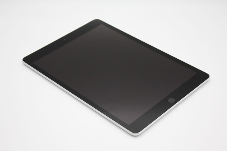 ���� iPad ��9���� 64GB Wi-Fi + Cellular��ǥ� ����С� A���