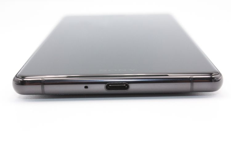  Xperia XZ2 Premium SOV38 SIMåѤ A