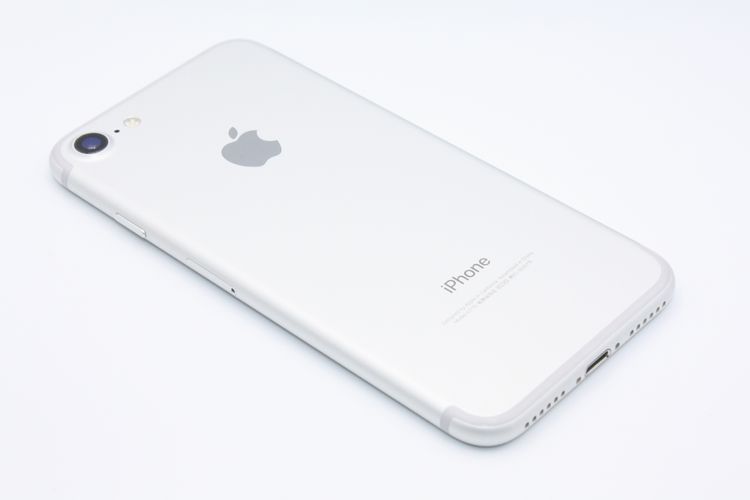 iPhone7 32GB SIM���å�����Ѥ� ����С� B���