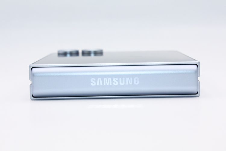 ���� Galaxy Z Flip6 SCG29 au��SIM�ե꡼�֥롼 A���