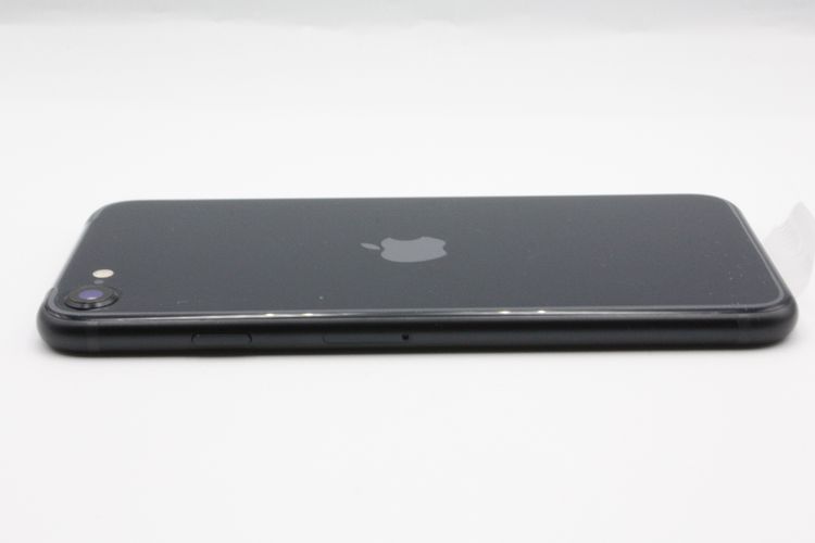 ����Ʊ���� �Хåƥ꡼�����ɹ�(100��) iPhoneSE ��3���� 64GB