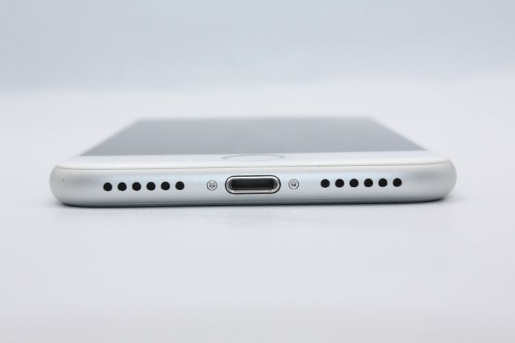  Хåƥ꡼ɹ(100) iPhone7 32GB SIMåѤ A