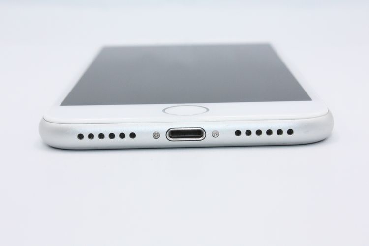 Хåƥ꡼ɹ(100%) iPhone7 32GB SIMåѤ С B