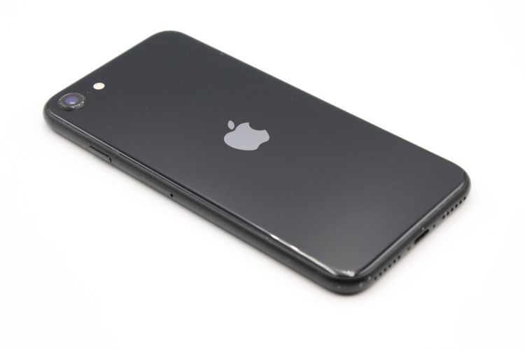 iPhoneSE ��3���� 64GB SIM�ե꡼ �ߥåɥʥ��� C���