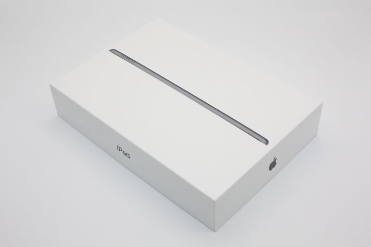 ���� iPad ��9���� 64GB Wi-Fi + Cellular��ǥ� ���ڡ������쥤 A���