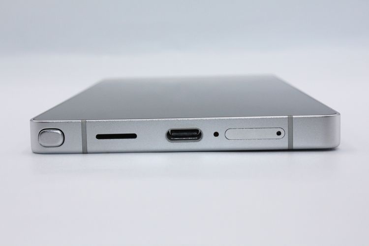 ���� ��°�ʴ��� Galaxy S25 Ultra SCG32 256GB A���