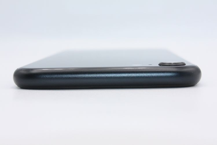 ���� iPhoneSE ��3���� 64GB SIM�ե꡼ �ߥåɥʥ��� A���