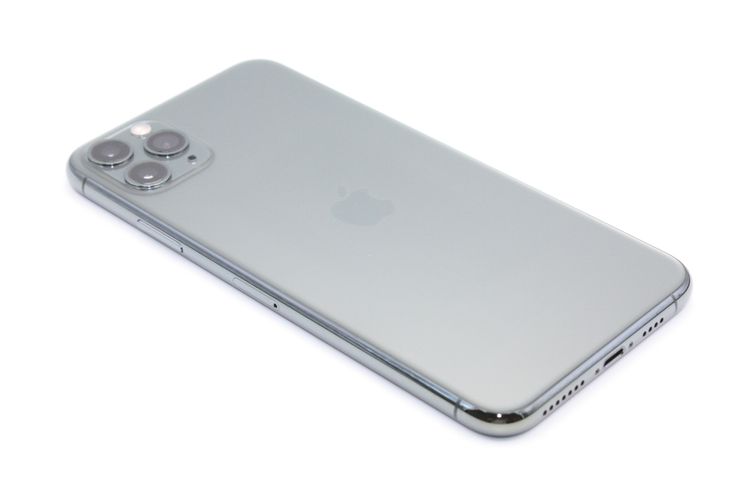 �������ò� iPhone11ProMax 64GB �ߥåɥʥ��ȥ��꡼�� C���