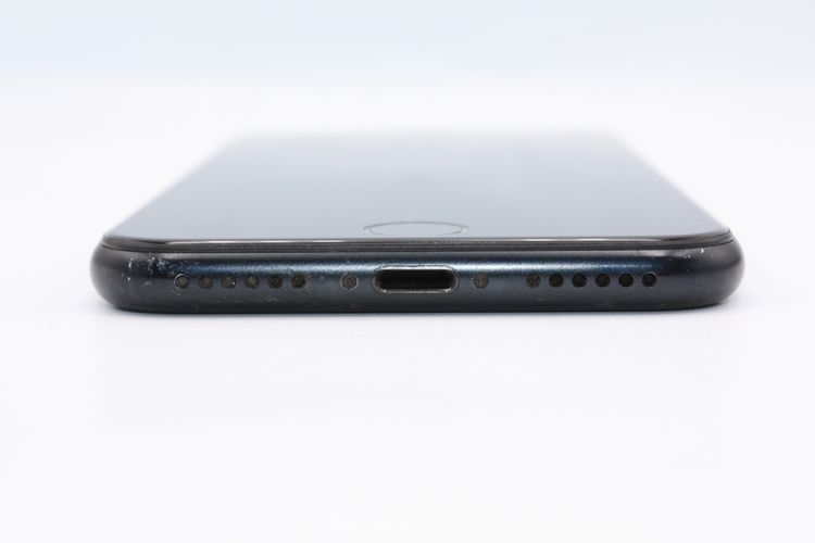 �������ò� iPhoneSE ��3���� 64GB SIM�ե꡼ �ߥåɥʥ��� �������