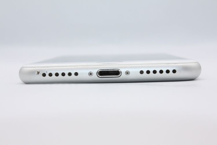 iPhone7 32GB SIM���å�����Ѥ� ����С� B���