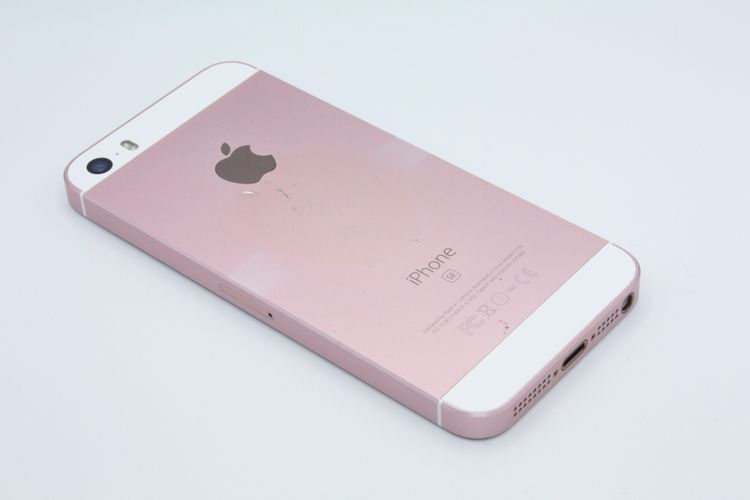 �Хåƥ꡼�����ɹ�(100��) iPhone SE 32GB SIM���å�����Ѥ� C���