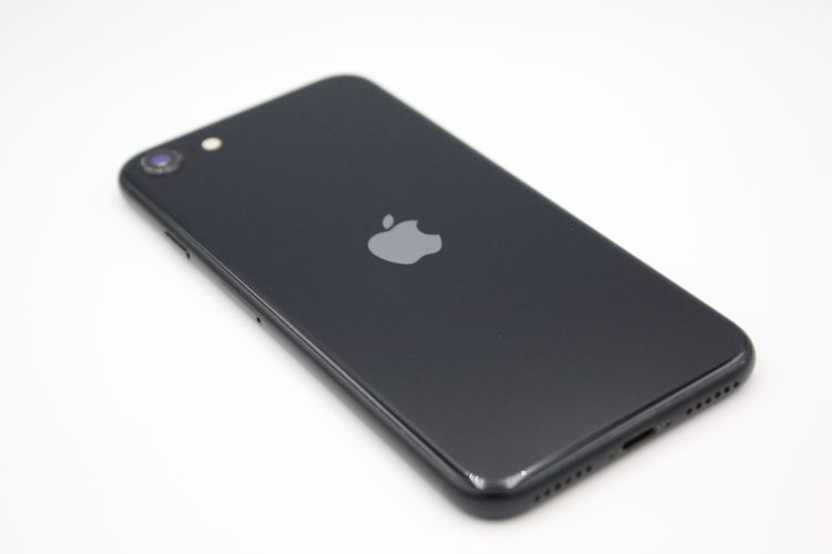 �Хåƥ꡼�����ɹ�(94%) iPhone SE ��3���� 64GB