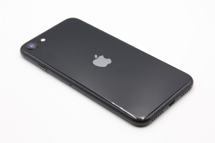 iPhoneSE ��3���� 64GB SIM�ե꡼ �ߥåɥʥ��� B���