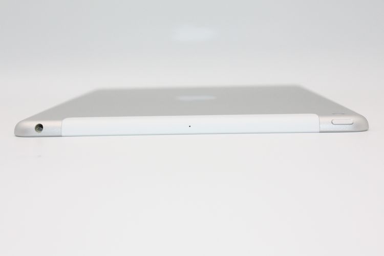 �������ò� iPad ��8���� 128GB Wi-Fi+Cellular��ǥ� B���