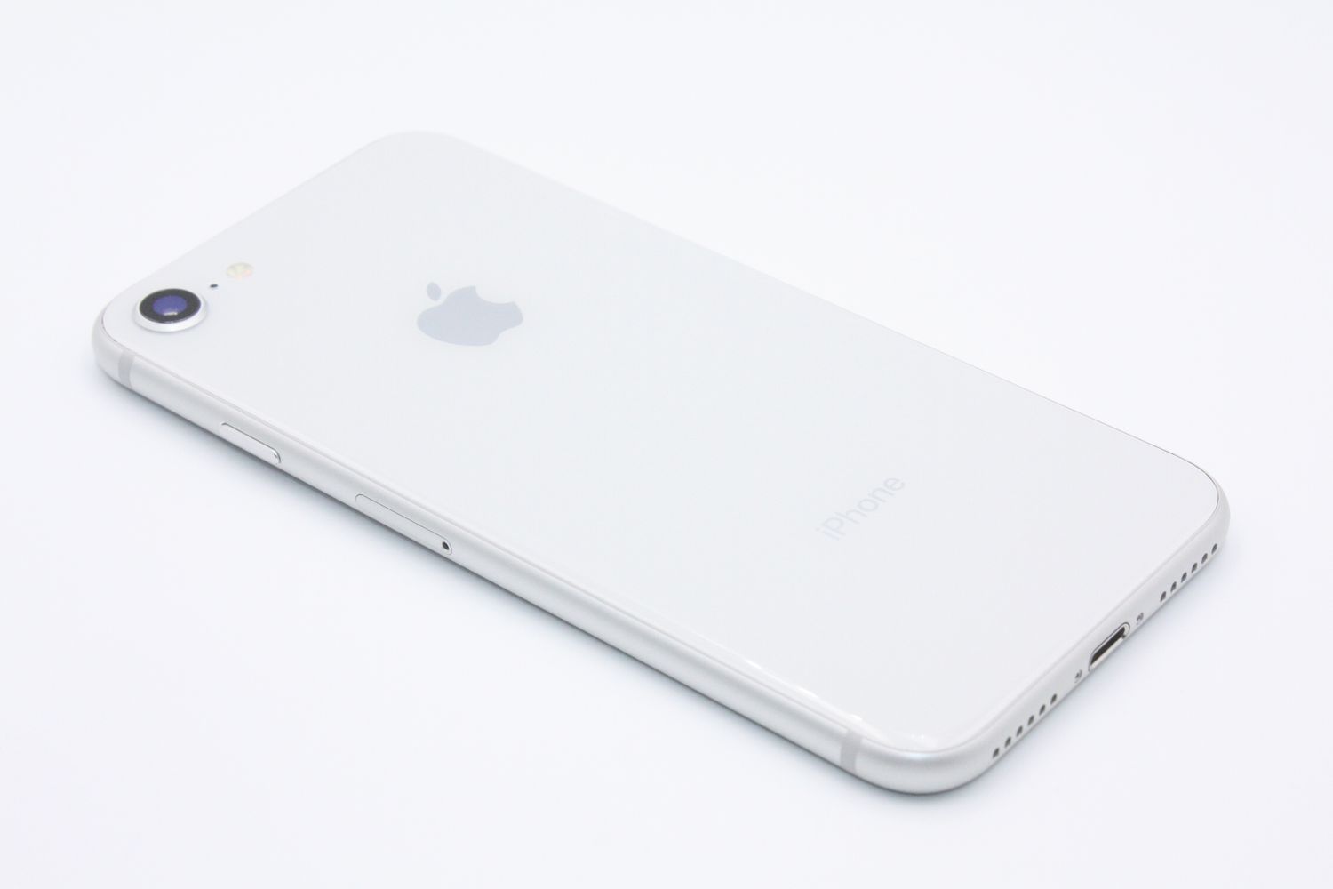 iPhone8 64GB SIMフリー silver シルバー 超美品! バッテリー良好 送料無料