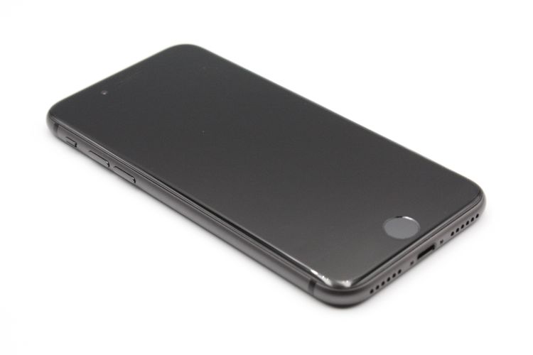 �������ò� iPhone8 64GB SIM���å�����Ѥ� ���ڡ������쥤 C���