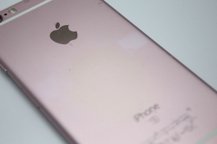 �������ò� iPhone6s 16GB SIM���å�����Ѥ� ������������� C���