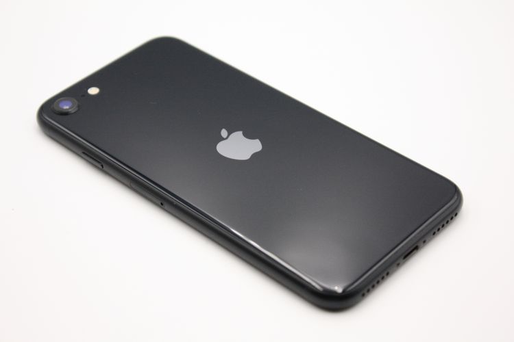 iPhoneSE ��3���� 64GB SIM�ե꡼ �ߥåɥʥ��� B���