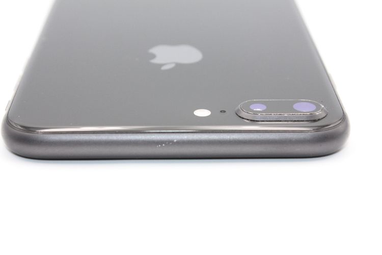 �Хåƥ꡼�����ɹ�(100%) iPhone8Plus 64GB SIM���å�����Ѥ�