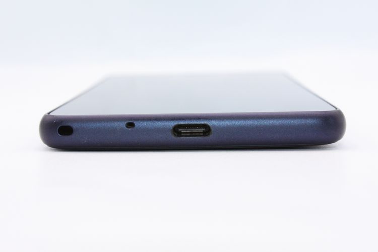 Qua phone QZ KYV44 ����ǥ��� SIM���å�����Ѥ� B���