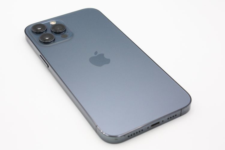 �������ò� iPhone12ProMax 256GB �ѥ��ե��å��֥롼 B���