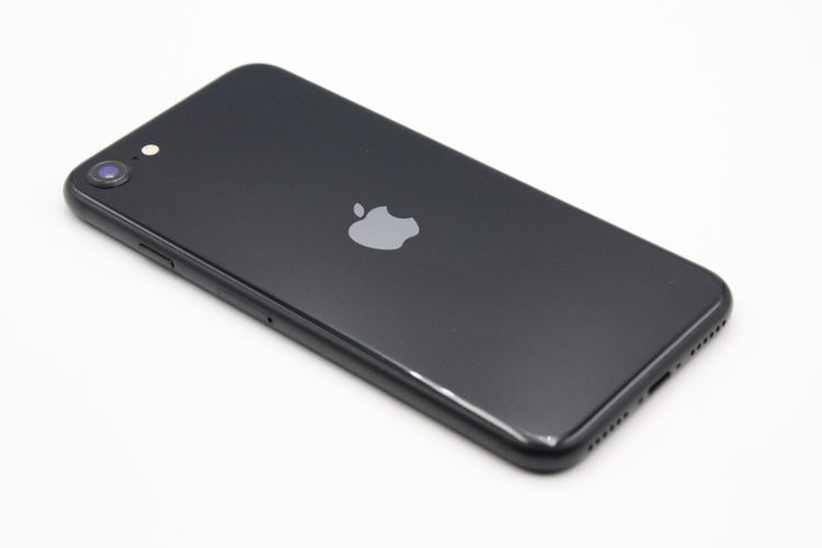 iPhoneSE ��3���� 64GB SIM�ե꡼ �ߥåɥʥ��� B���