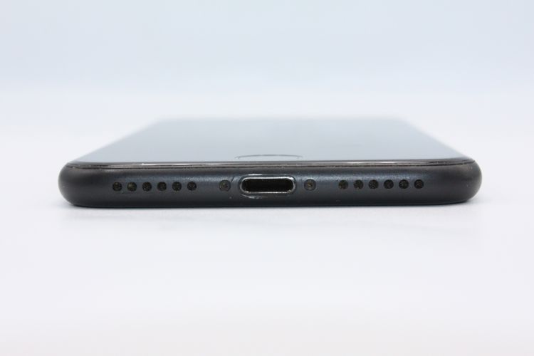 �������ò� iPhone7 32GB SIM���å�����Ѥ� �֥�å� B���