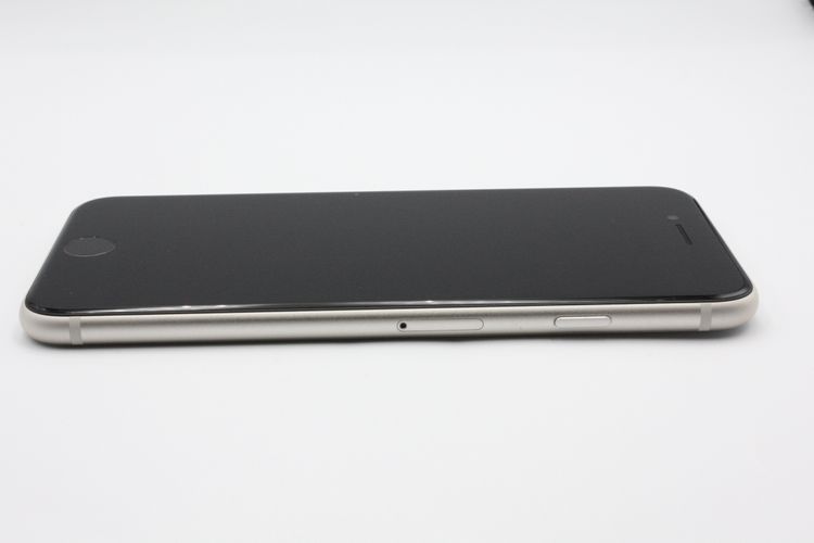 ����Ʊ���ʥХåƥ꡼�����ɹ�(98%) iPhoneSE ��3���� 64GB SIM�ե꡼