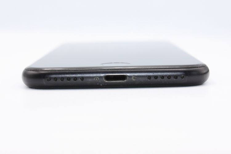 �������ò� iPhoneSE ��2���� 64GB �֥�å� SIM���å�����Ѥ� B���