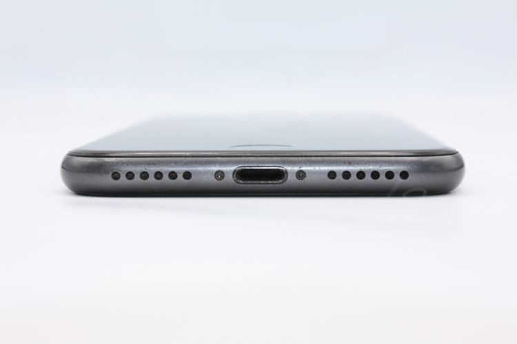iPhone8 64GB SIM���å�����Ѥ� ���ڡ������쥤 B���