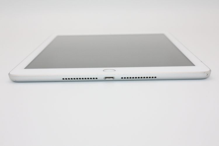 iPad ��5���� Wi-Fi+Cellular��ǥ� 32GB SIM���å�����Ѥ� B���