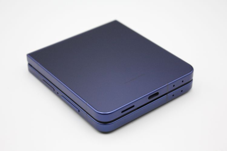 �������ò� Galaxy Z Flip7 256GB SCG35 au��SIM�ե꡼ B���