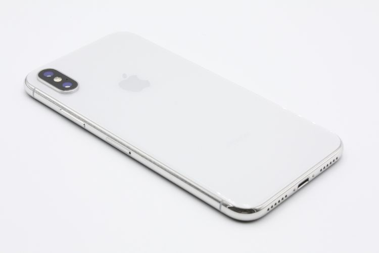 �������ò� �Хåƥ꡼�����ɹ�(95%) iPhoneX 64GB ����С� B���