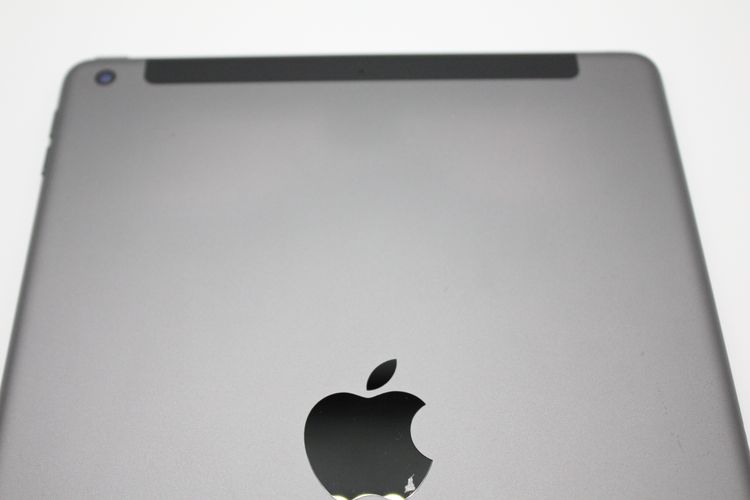 ���� iPad ��9���� 64GB Wi-Fi + Cellular��ǥ� ���ڡ������쥤 A���