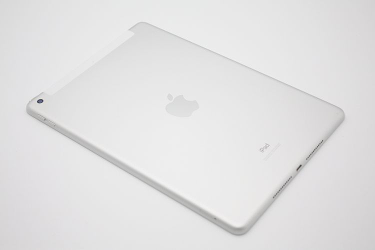 iPad ��8���� 32GB Wi-Fi+Cellular��ǥ� C���