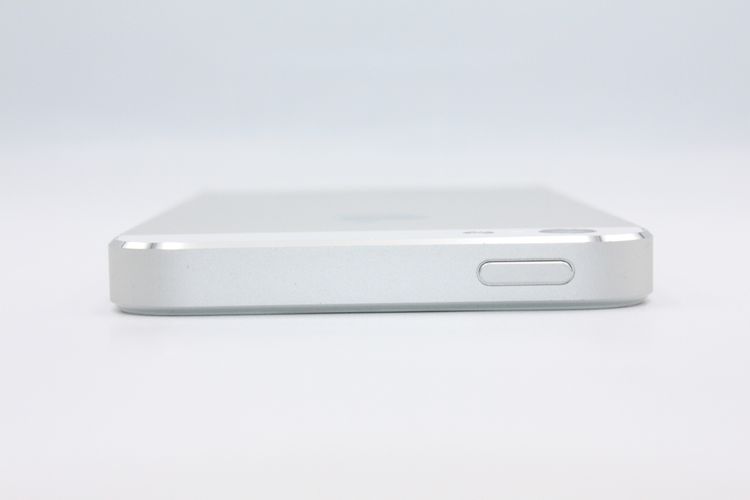 �������ò� iPhone5 16GB au �ۥ磻�ȡ�����С� B���