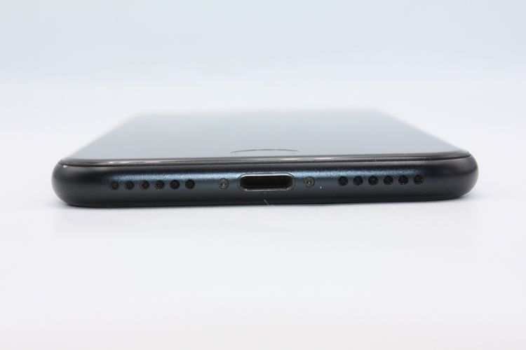 �������ò� iPhoneSE ��3���� 64GB SIM�ե꡼ �ߥåɥʥ��� B���