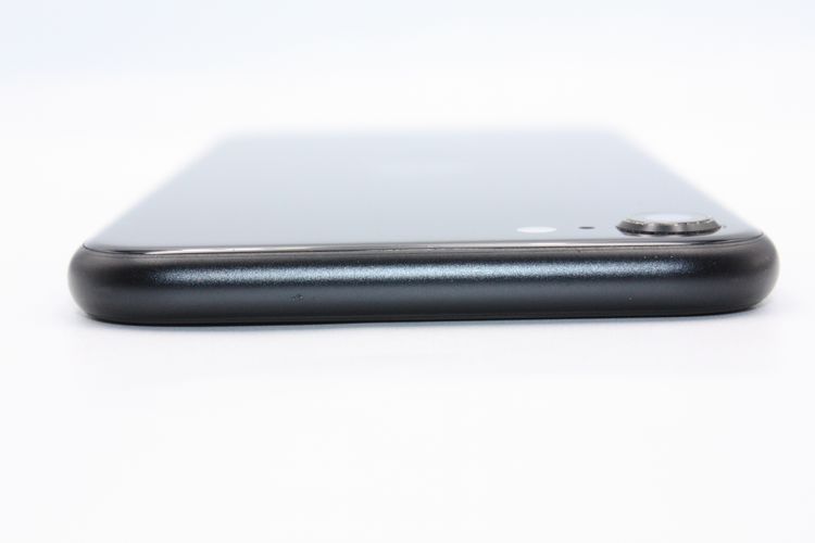 iPhoneSE ��3���� 64GB SIM�ե꡼ �ߥåɥʥ��� B���