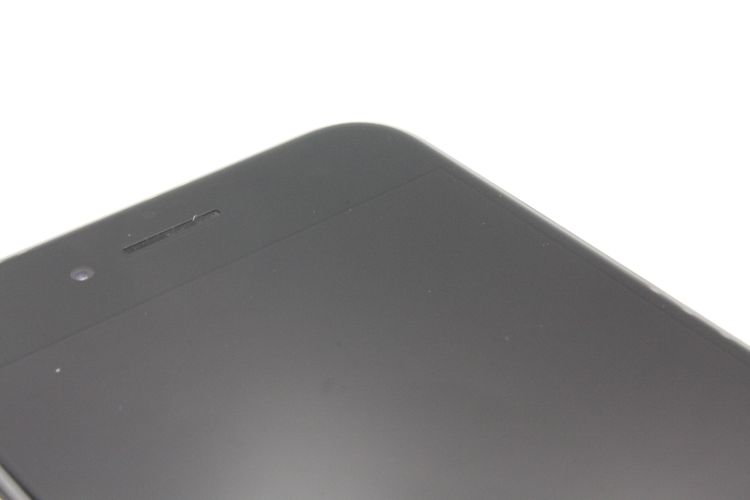 �Хåƥ꡼����Ʊ��(100%) iPhone SE ��3���� 64GB