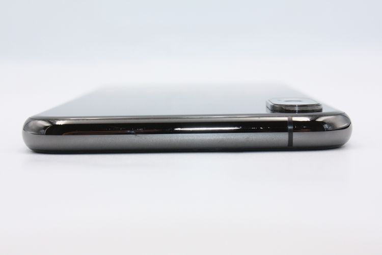 iPhoneXS 64GB ���ڡ������쥤 SIM���å�����Ѥ� C���