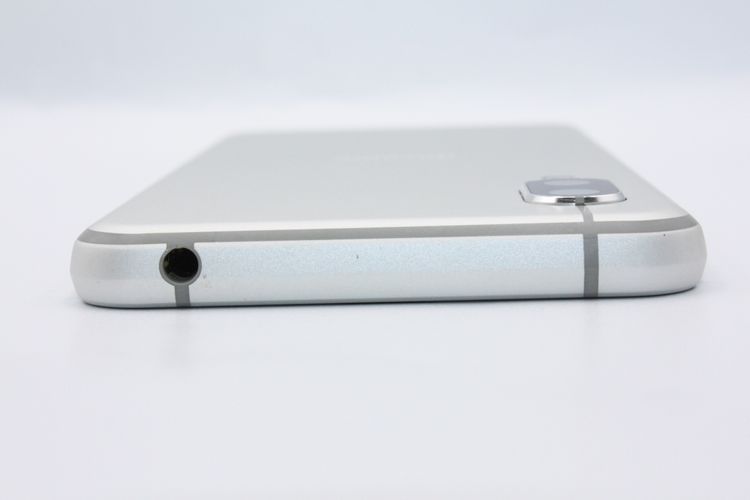�������ò� AQUOS sense3 SH-02M ����С��ۥ磻�� SIM���å�����Ѥ� B���