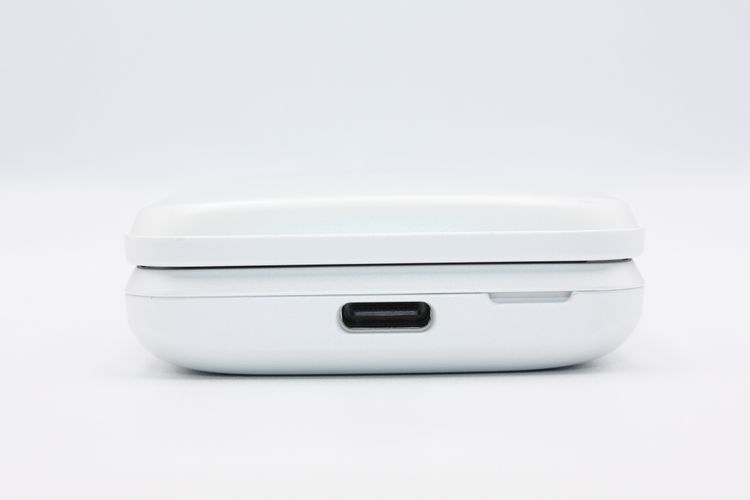 ���� GRATINA KYF42 �֥�å� SIM���å�����Ѥ� A���
