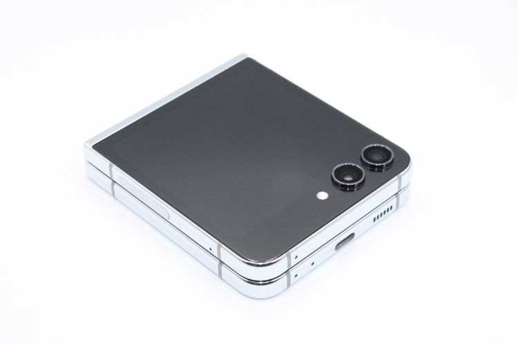 Galaxy Z Flip5 SCG23 �ߥ�� au��SIM�ե꡼ B���