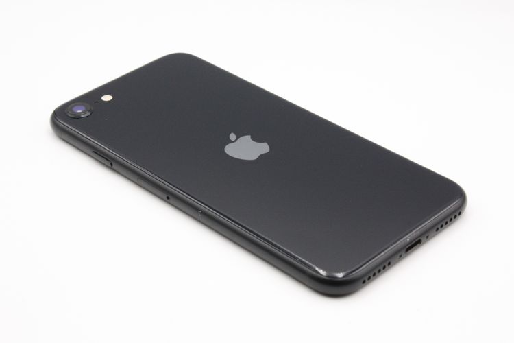 iPhoneSE ��3���� 64GB SIM�ե꡼ �ߥåɥʥ��� B���