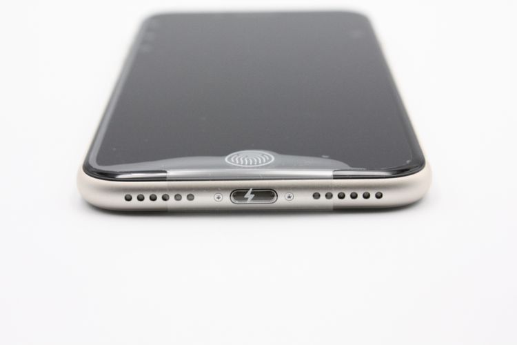 ����Ʊ���ʥХåƥ꡼�����ɹ�(100%) iPhoneSE ��3���� 128GB SIM�ե꡼