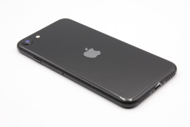 �������ò� iPhoneSE ��2���� 64GB �֥�å� SIM���å�����Ѥ� B���