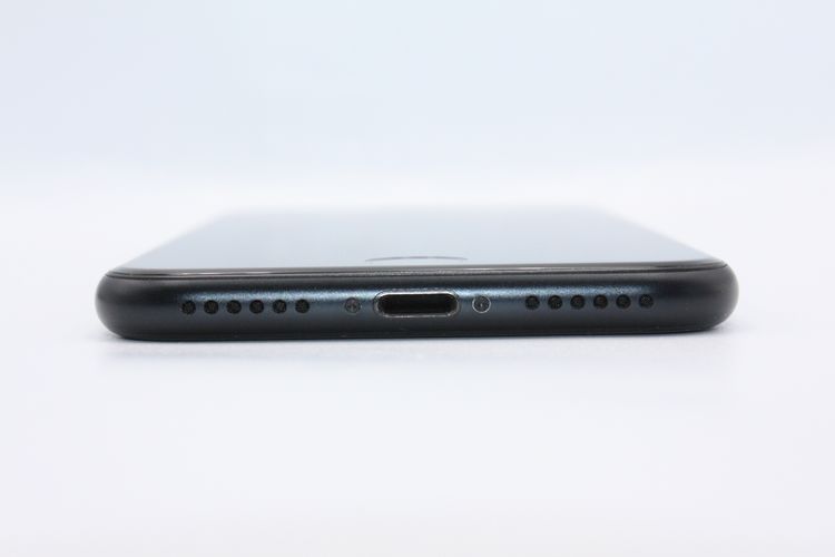 �������ò� �Хåƥ꡼�����ɹ�(96%) iPhoneSE ��3���� 64GB B���