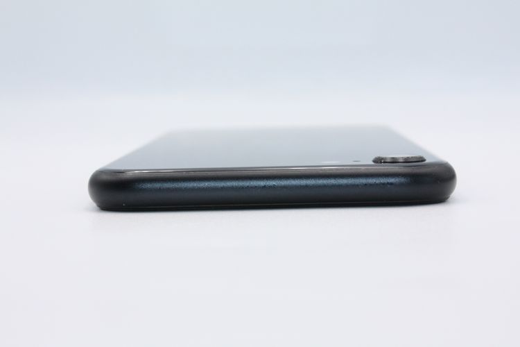 iPhoneSE ��3���� 64GB SIM�ե꡼ �ߥåɥʥ��� B���